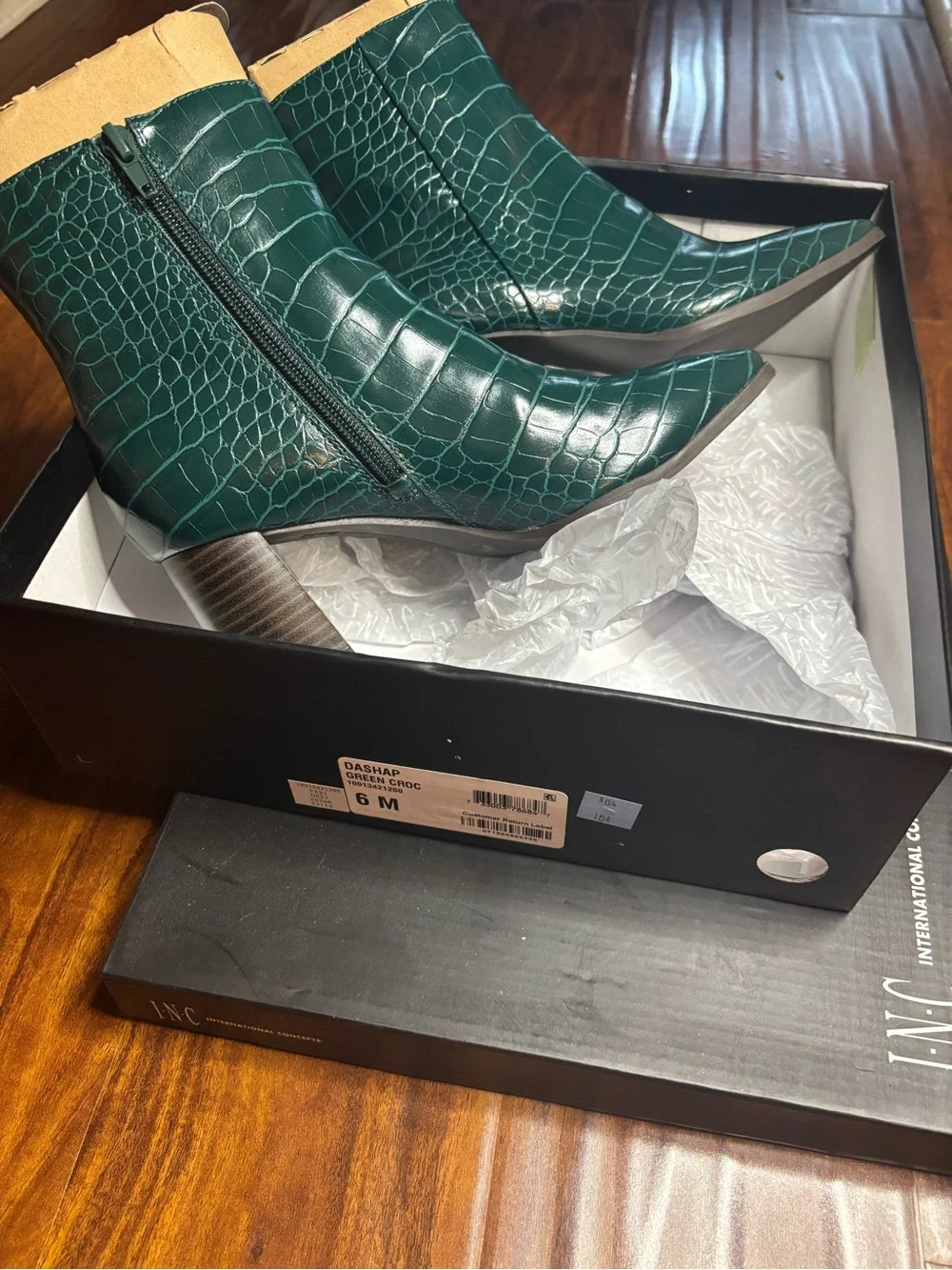 INC Green Croc